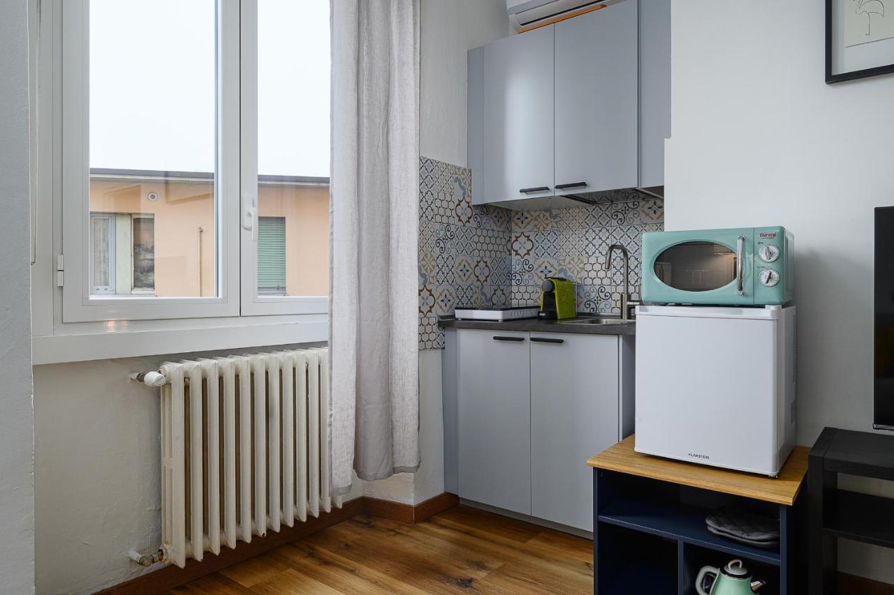 Insubria 8-3Dx - Monolocale Cool Apartment Milan Exterior photo